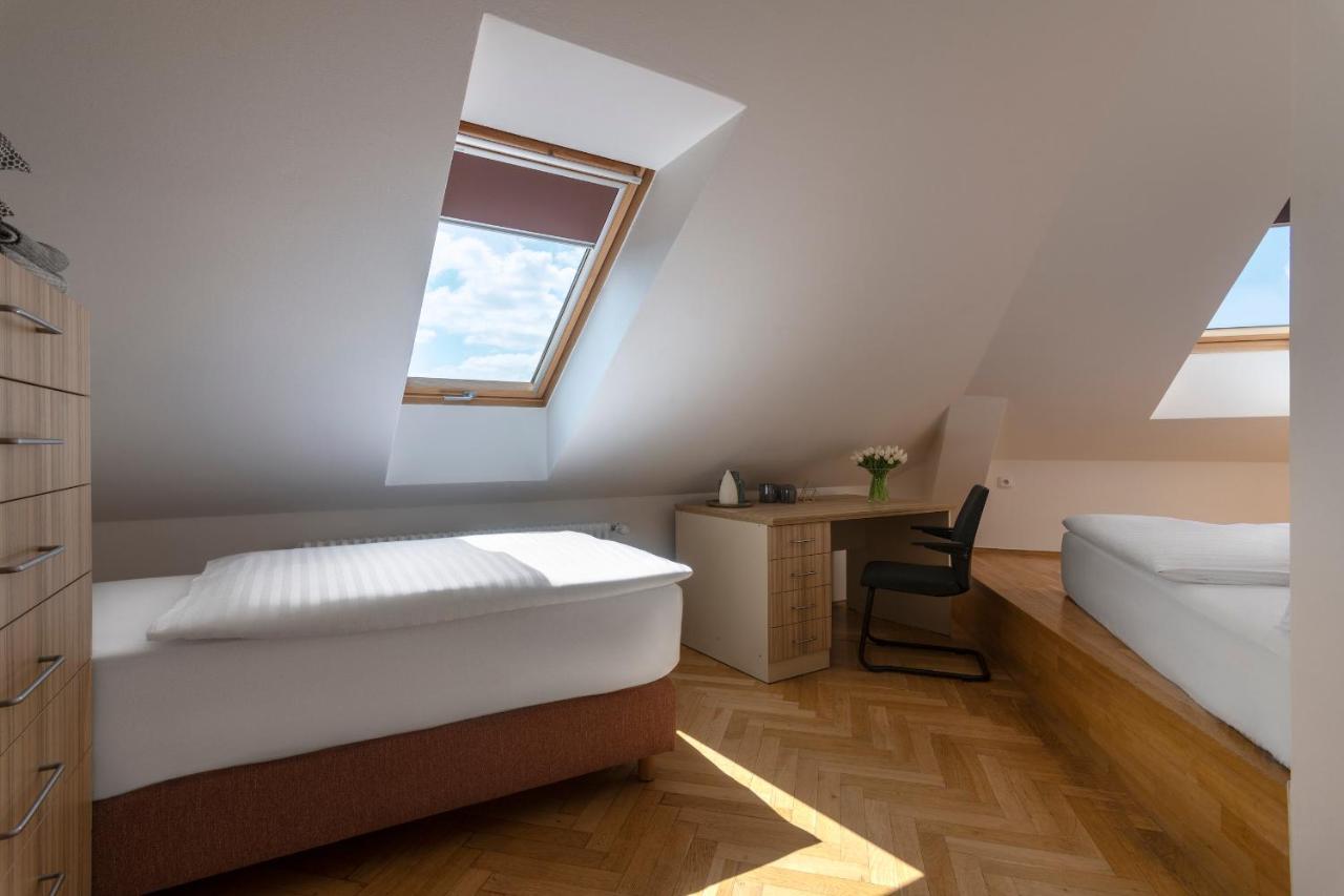 Apartahotel Bohemian Dreams And By Dwellfort Praga