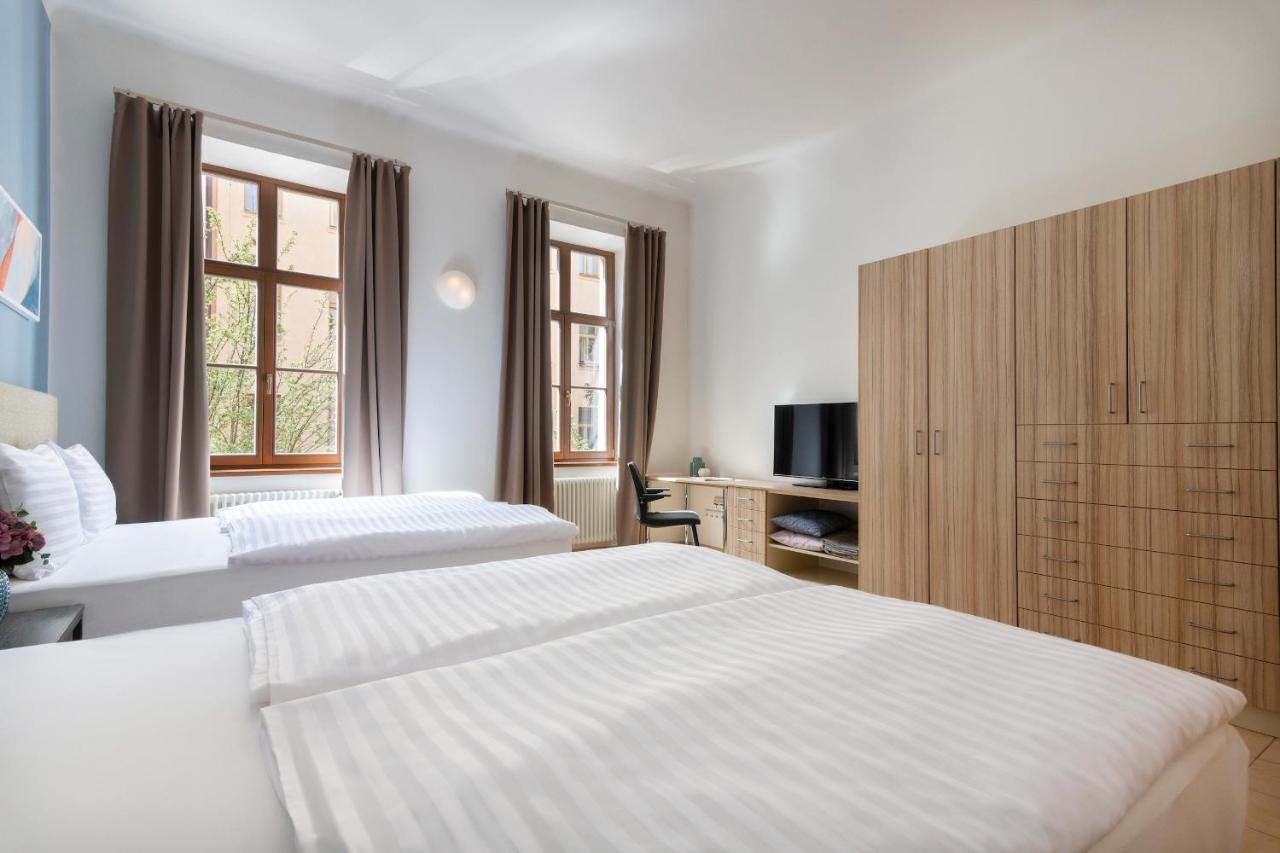 Bohemian Dreams And By Dwellfort Aparthotel Praga