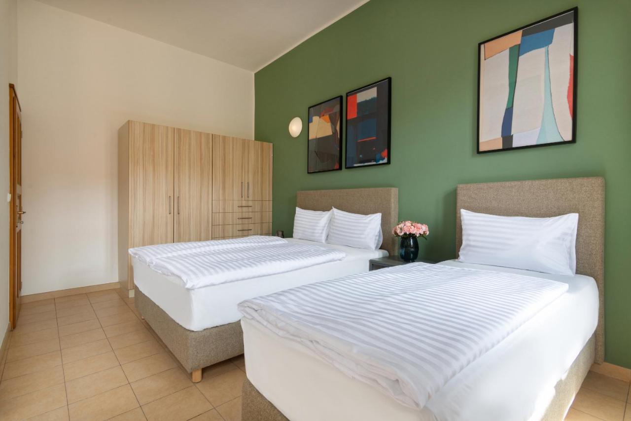 Aparthotel Bohemian Dreams And By Dwellfort Praga